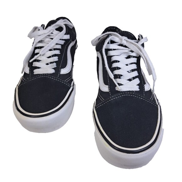 Shoes - Women's Vans Old Skool Size 8.5 Classic Black/White Lace Up Sneaker Low Top EUC